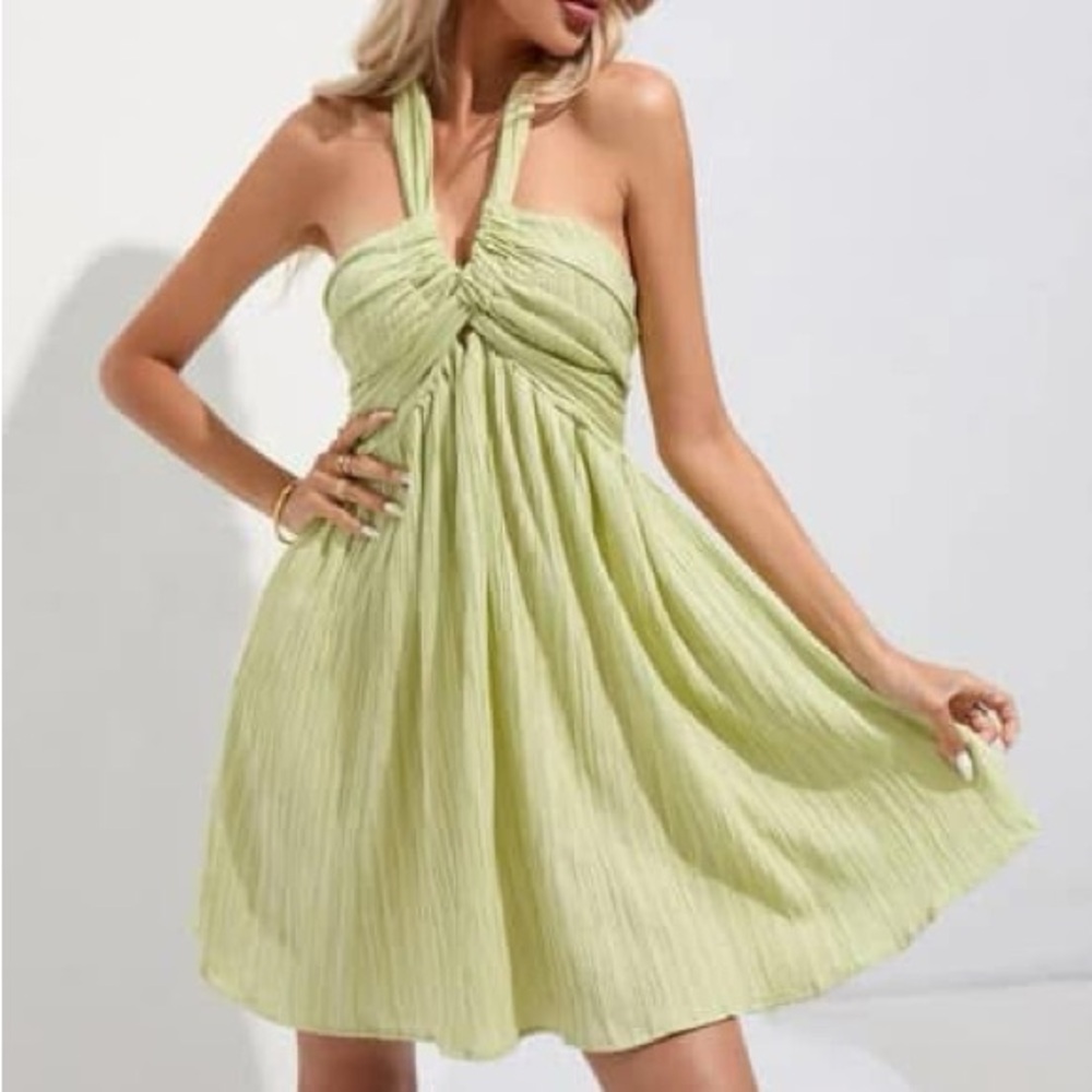 Green Halter Tie Neck Dress